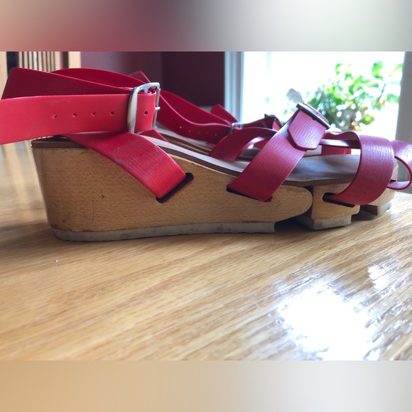 Vintage 1950’s FLEXICLOGS: Articulated Wooden Sole Sandals - Child’s Size 3 - Picture 6 of 9